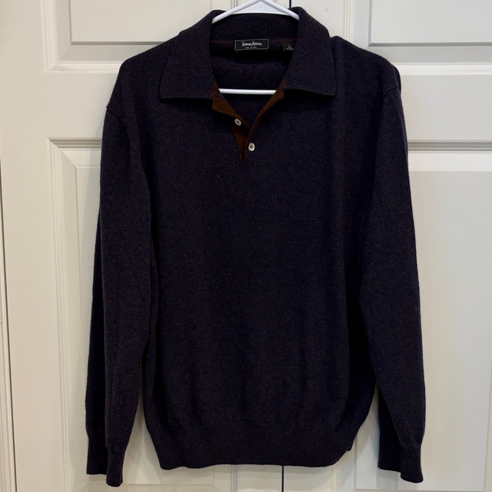 Neiman Marcus 100% cashmere V-Neck Deep Purple Sweater with Brown Accents